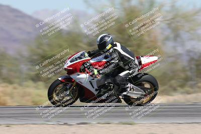 media/Oct-26-2025-Race Pace (Sun) [[c1447ca738]]/Verified/8-Turn 3 Exit Pans (1145am)/